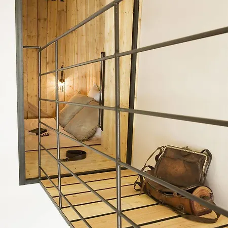Voyage Desirable - Le Do 2* Nantes