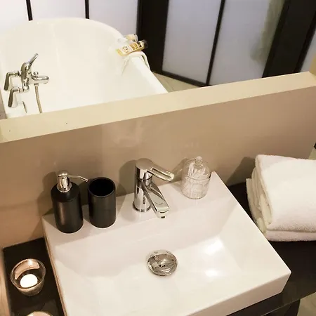 Voyage Desirable - Le Do Hotel Nantes
